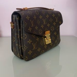 Louis Vuitton Métis Pochette